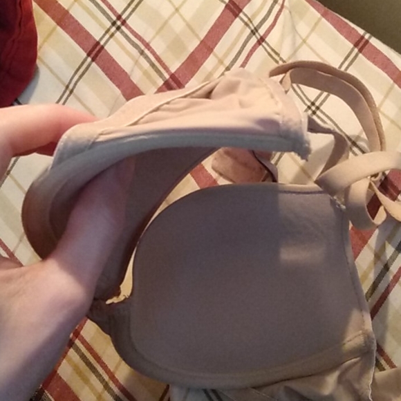 Bra lot - Picture 7 of 8